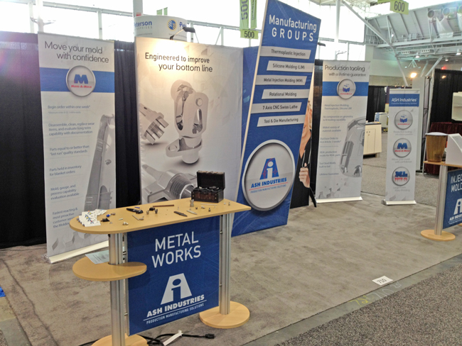 Teamwork Trade Show Booth Design